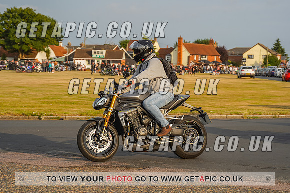 RS2207_8891