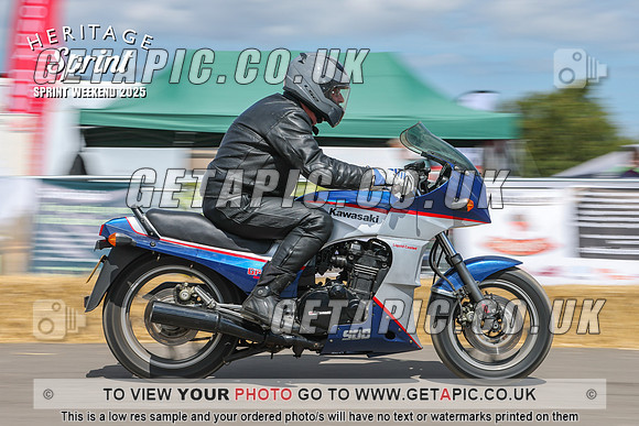 GP2508-4193-C_LOGO_ON_PHOTO