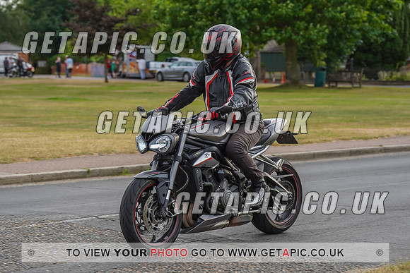 RS2207_8454
