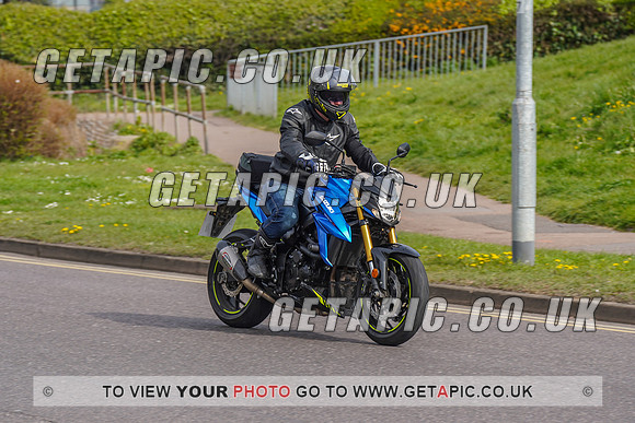 RS2204_3965