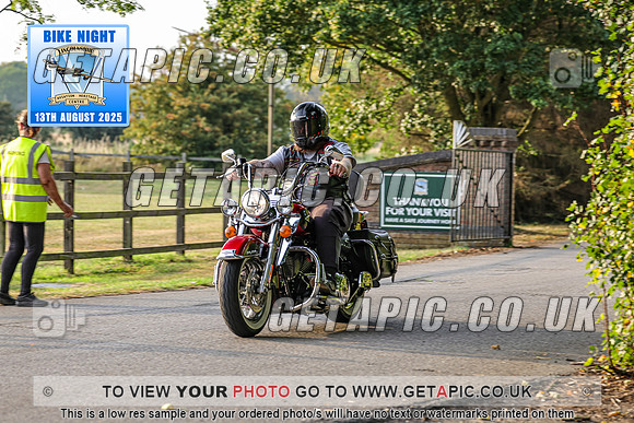 PR2508-15010_LOGO_ON_PHOTO