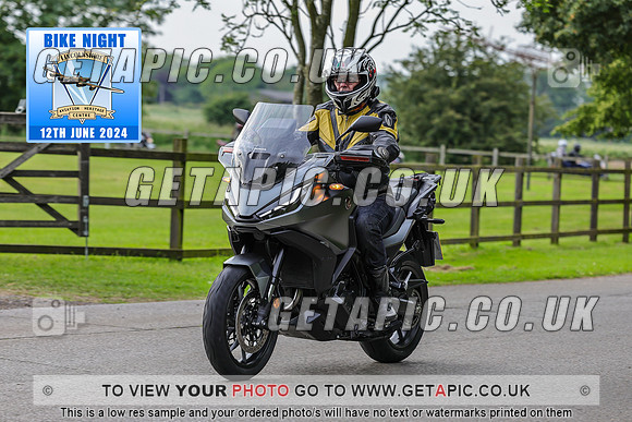 PR2406-08201-C_LOGO_ON_PHOTO