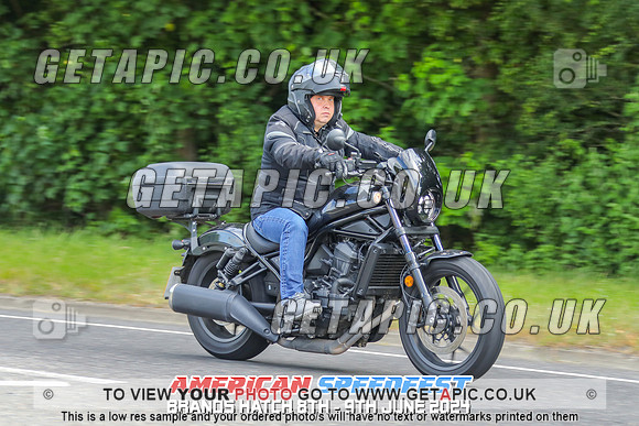 GP2406-3955-C_LOGO_ON_PHOTO