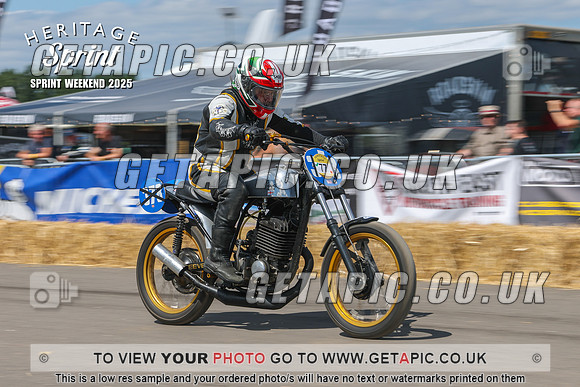 GP2508-4233_LOGO_ON_PHOTO