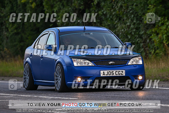 SH2409-0020-C_LOGO_ON_PHOTO