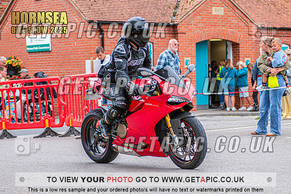 TW2508-3555_LOGO_ON_PHOTO