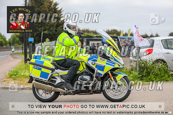 GP2505-123_LOGO_ON_PHOTO