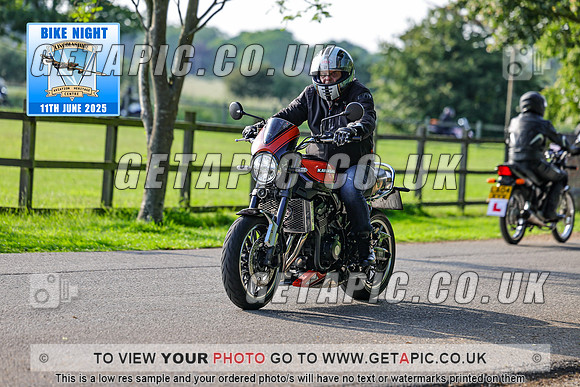 PR2506-06166_LOGO_ON_PHOTO