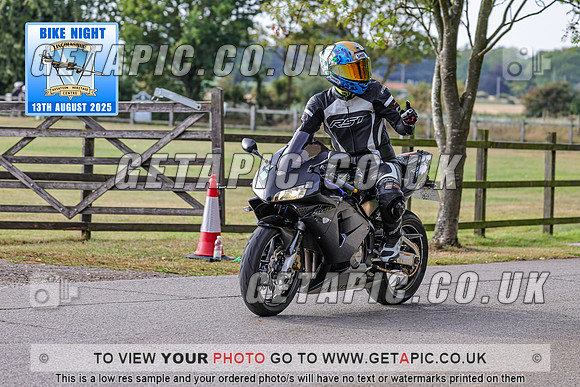 PR2508-08111_LOGO_ON_PHOTO