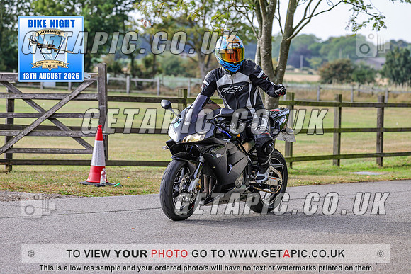 PR2508-08110_LOGO_ON_PHOTO