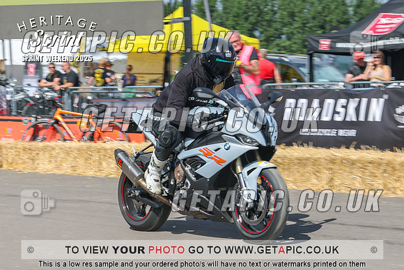 GP2508-3703-C_LOGO_ON_PHOTO