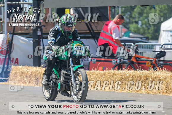 GP2508-4977-C_LOGO_ON_PHOTO