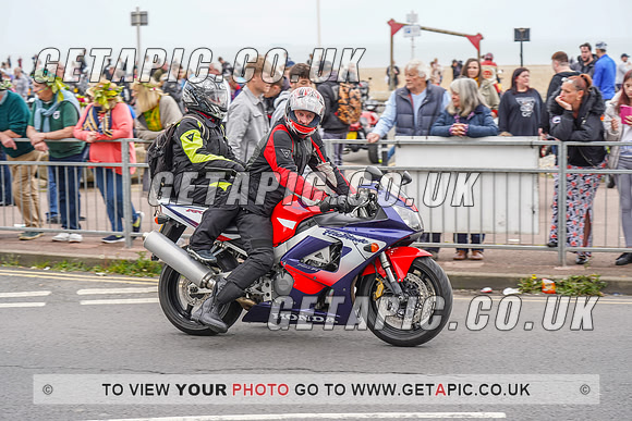 RS2205_13959