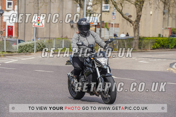 RS2204_6824
