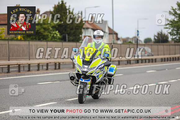 GP2505-127_LOGO_ON_PHOTO