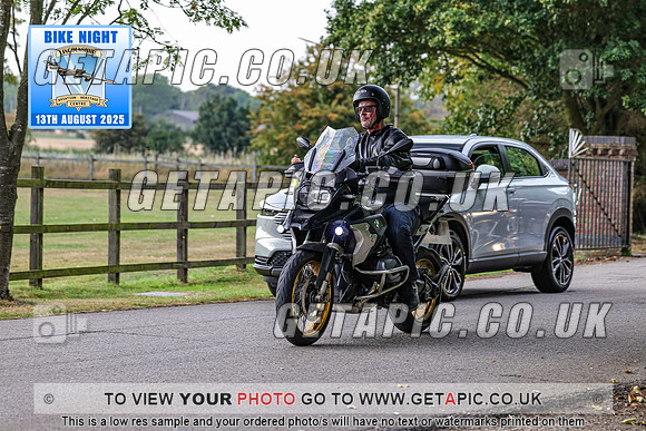 PR2508-09852_LOGO_ON_PHOTO