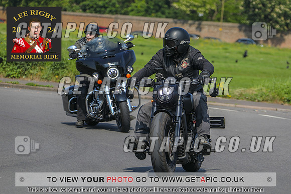 GP2405-4054-C_LOGO_ON_PHOTO