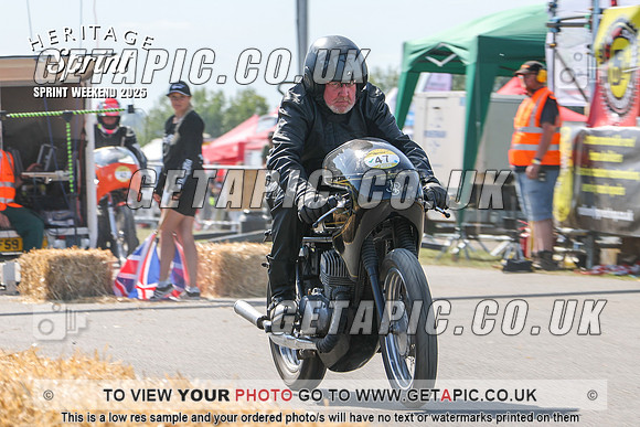 GP2508-6411-C_LOGO_ON_PHOTO