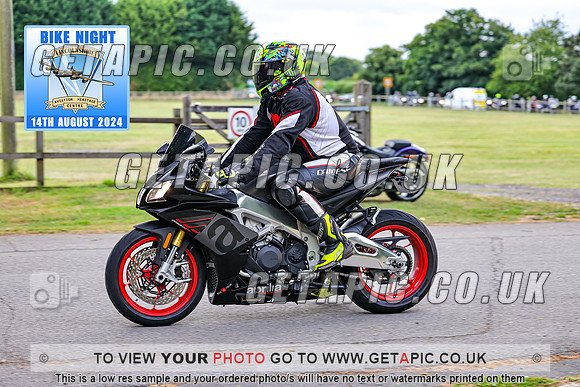 PR2408-13422_LOGO_ON_PHOTO