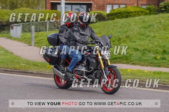 RS2204_5518