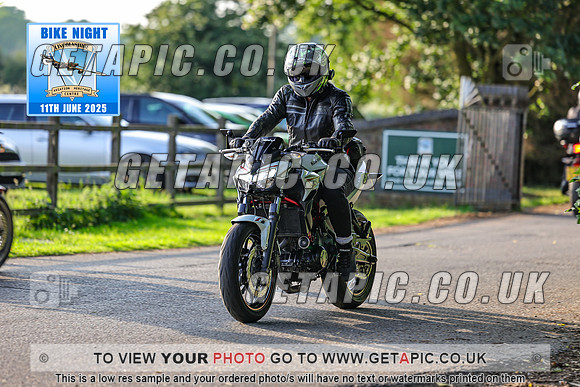 PR2506-08819_LOGO_ON_PHOTO