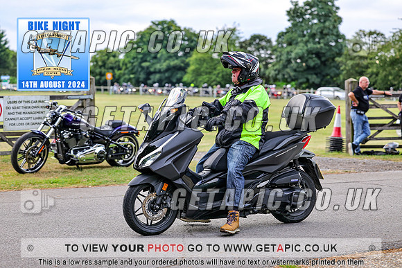 PR2408-13439_LOGO_ON_PHOTO