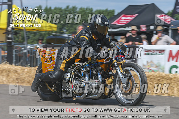 GP2508-3713-C_LOGO_ON_PHOTO