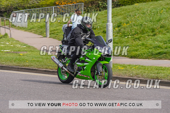 RS2204_3917