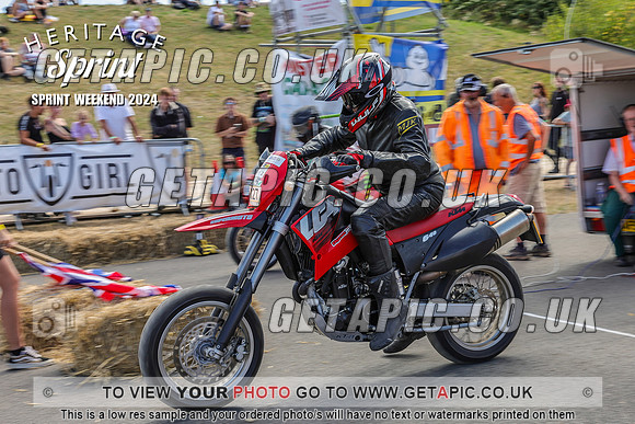 PR2408-01476-C_LOGO_ON_PHOTO