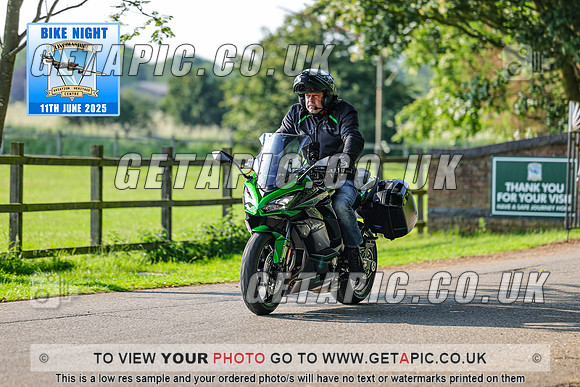 PR2506-03477_LOGO_ON_PHOTO