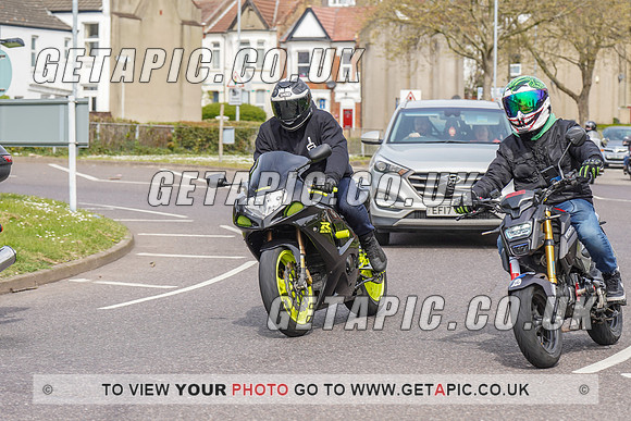 RS2204_5546