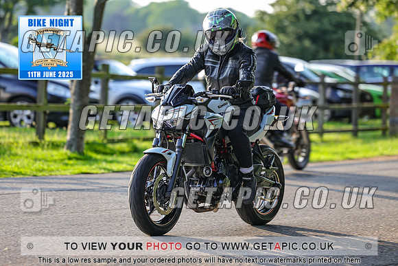 PR2506-08822_LOGO_ON_PHOTO