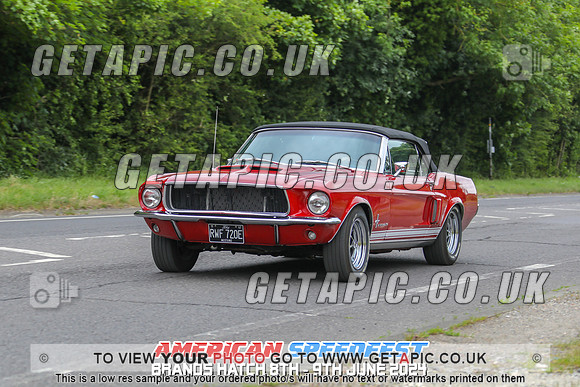 GP2406-6940_LOGO_ON_PHOTO