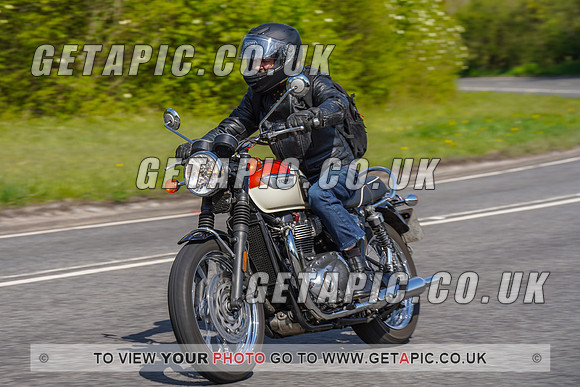 RS2204_11575