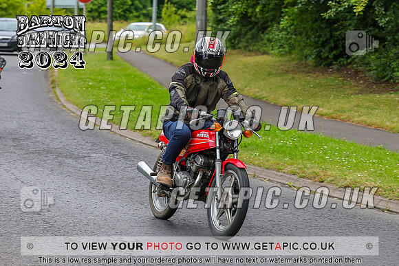 PR2407-5751_LOGO_ON_PHOTO