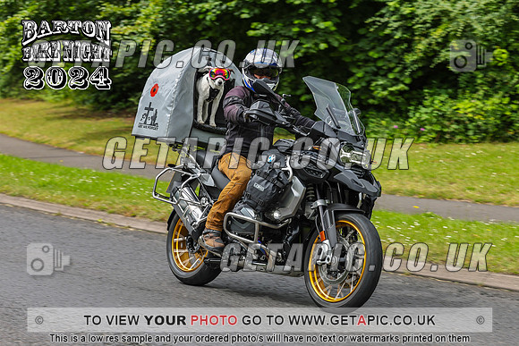 PR2407-065_LOGO_ON_PHOTO