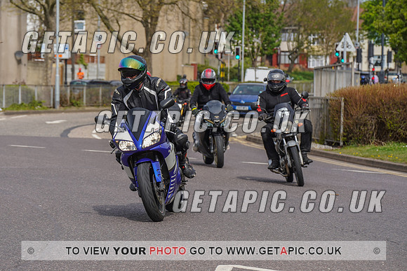 RS2204_5569