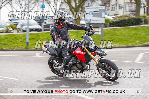 RS2204_10051
