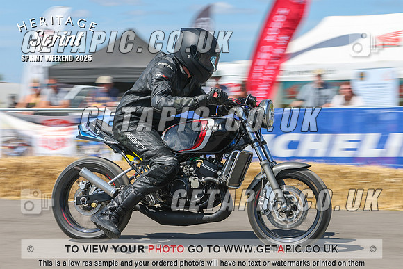 GP2508-5019-C_LOGO_ON_PHOTO