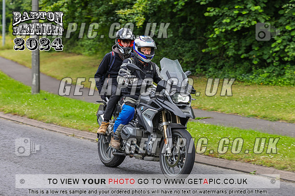 PR2407-5748_LOGO_ON_PHOTO