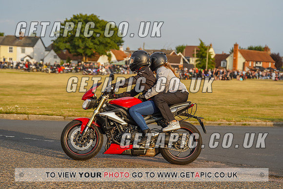 RS2207_8990