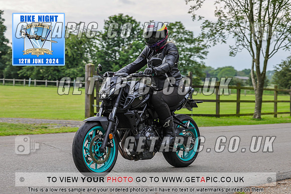 PR2406-06533-C_LOGO_ON_PHOTO