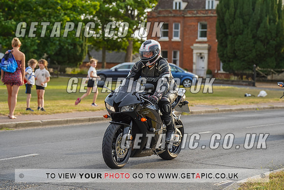 RS2207_8783