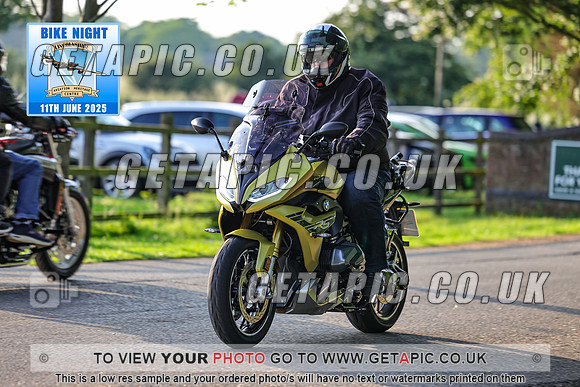 PR2506-08838_LOGO_ON_PHOTO