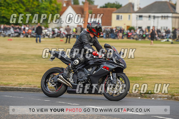 RS2207_8459