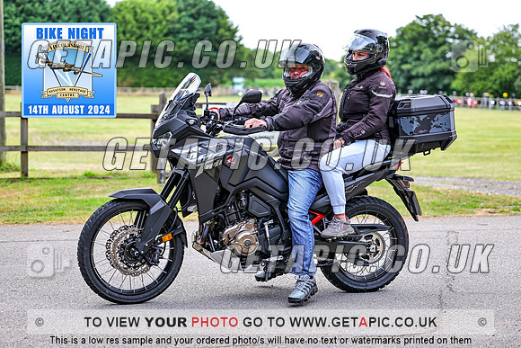 PR2408-12696_LOGO_ON_PHOTO