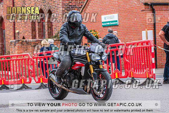 TW2508-4602_LOGO_ON_PHOTO