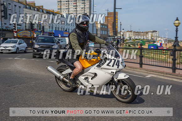 RS0622_1074