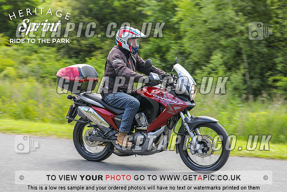 GP2406-1423-C_LOGO_ON_PHOTO