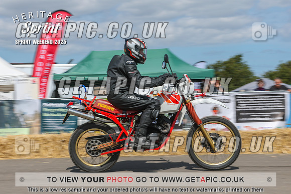 GP2508-4261_LOGO_ON_PHOTO